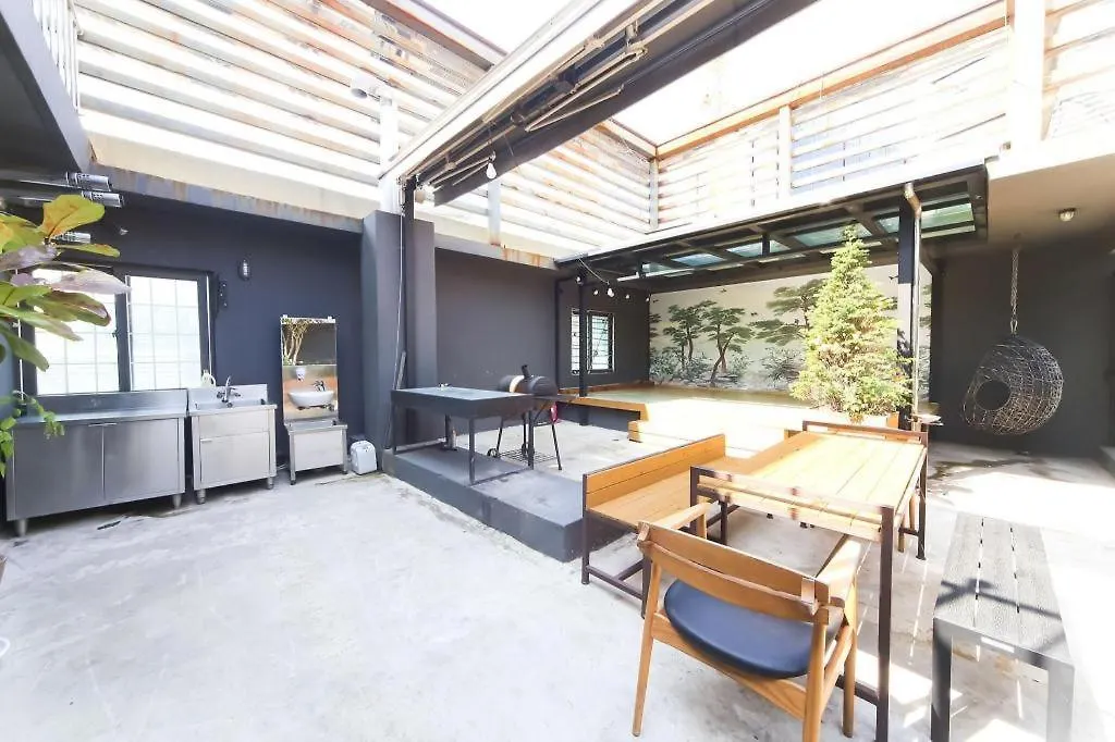 Ga-In Hotel Songjung Busan 2*,