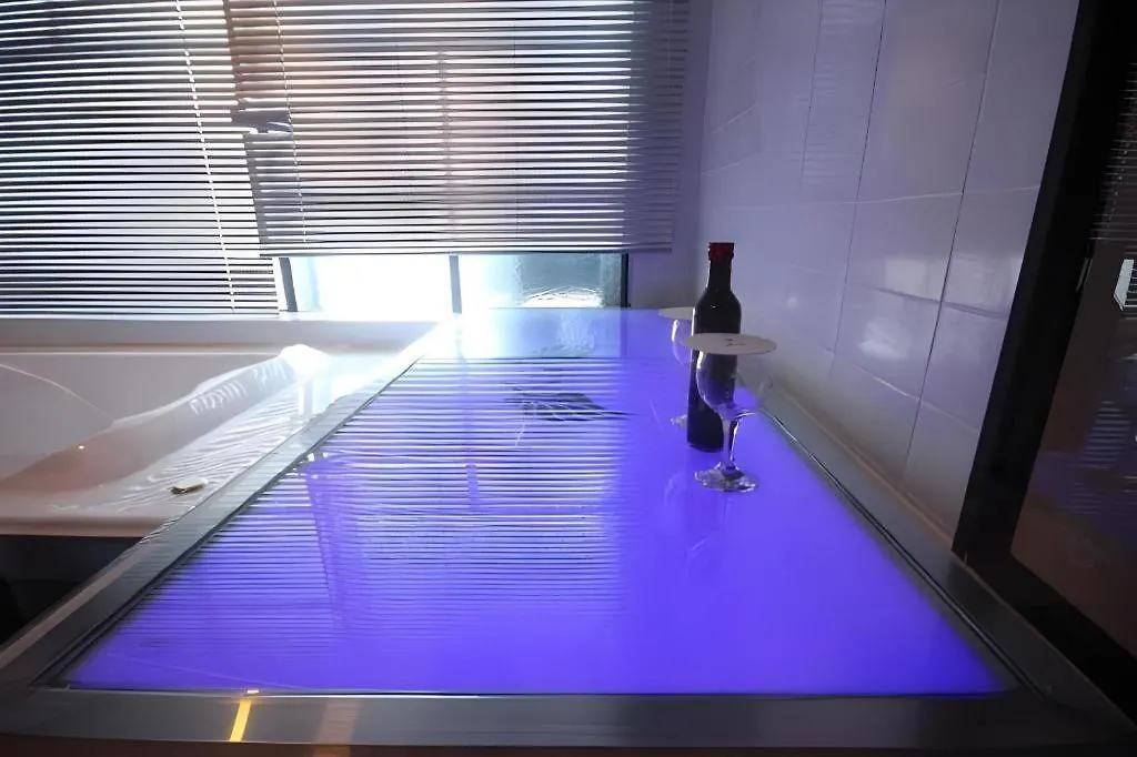 Ga-In Hotel Songjung Busan Motel